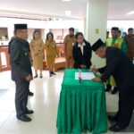 Bupati Halut Lantik 20 Pejabat Eselon II, III dan IV