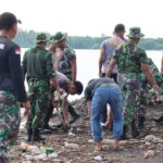 Kodim 1508/Tobelo Lakukan Pembinaan Lingkungan Hidup di Pantai Tanjung Pilawang