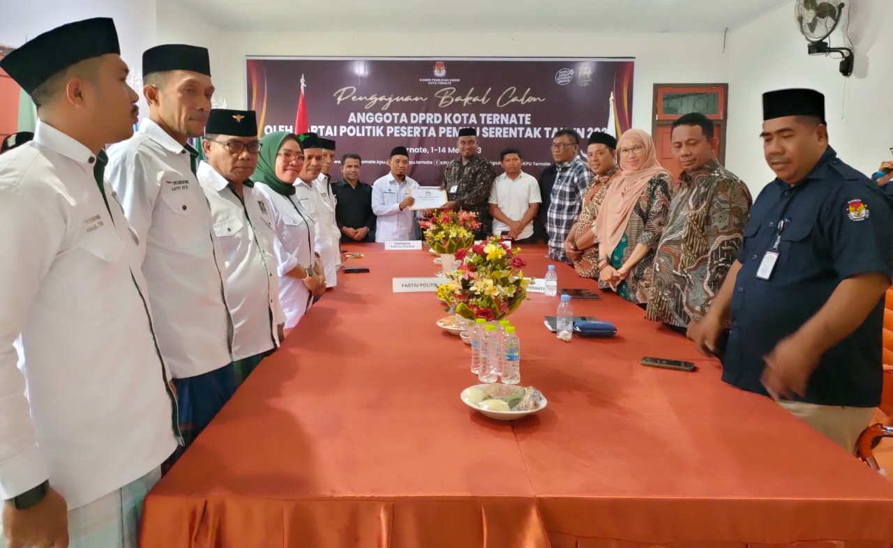 Resmi Mendaftarkan Bacaleg Ke KPU PKB Kota Ternate Optimis Raih 6 Kursi