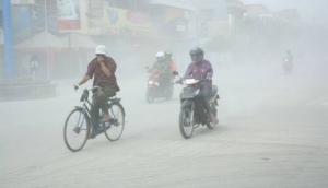 Warga Tobelo Terancam Sesak Napas Dihujani Abu Vulkanik Gunung Dukono