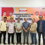 Foto Calon Walikota Ternate Firman Mudaffar Sjah Bersama tim dan Kedua Orang Panelis
