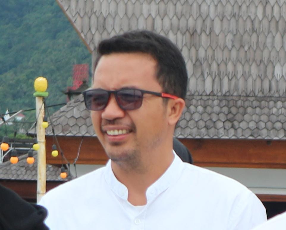 Zimli Karim, Organisasi Poros Muda Golkar Itu Gaib