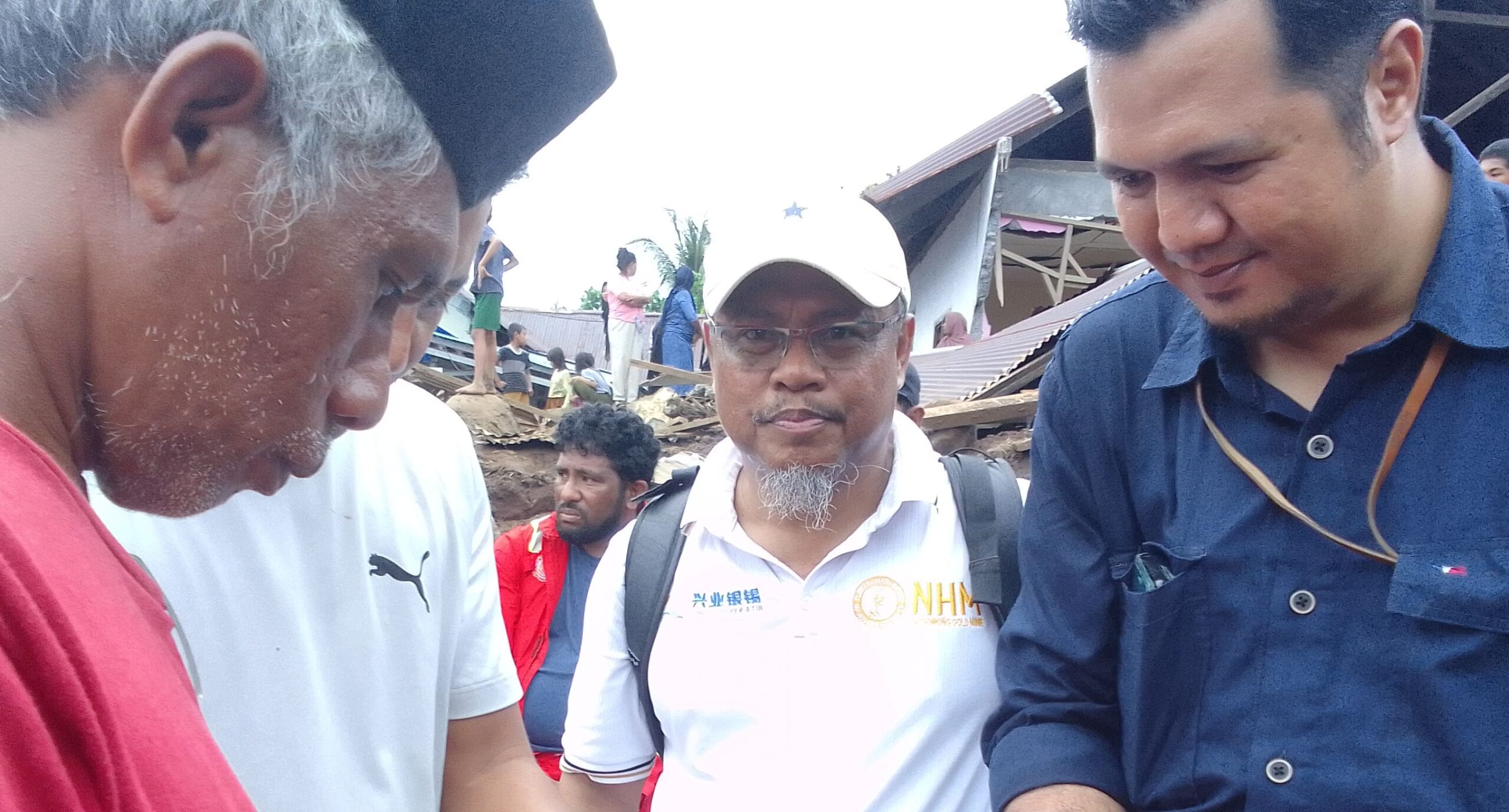 Haji Robert Sediakan Hotel Untuk Warga Terdampak Banjir Bandang, Amiruddin: ini Soal Kesehatan