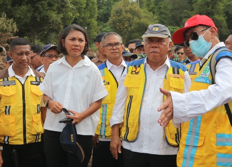 Irene Hadirkan Menteri PUPR di Lokasi Banjir Bandang Rua, Warga Dapat 50 Rumah dan Fasilitas Lainnya
