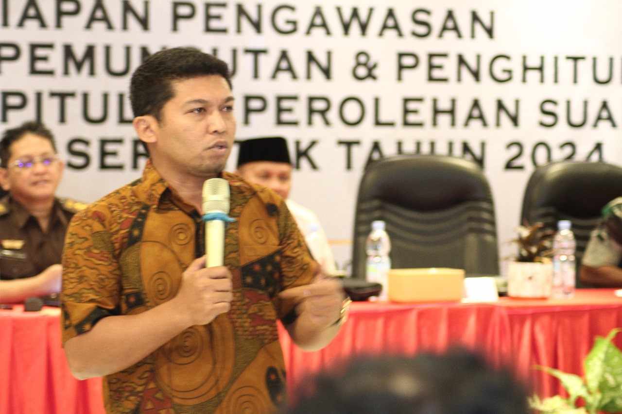 Bawaslu: APK Bakal Ditertibkan Termasuk di Angkutan Umum