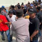 FPMPM Desak Penyelesaian Jalan Lingkar Makian, Aksi Berujung Ricuh