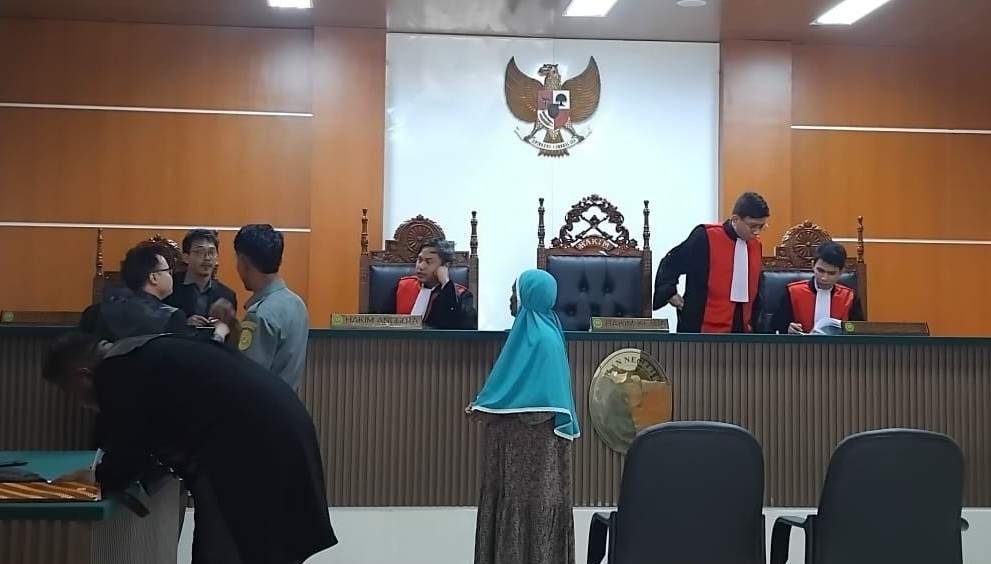 PN Sanana Vonis Bebas Saida Duwila dalam Perkara Penganiayaan