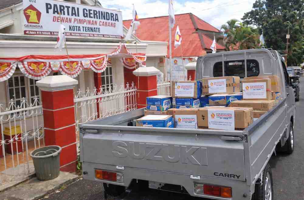 Gerindra Ternate Salurkan Bantuan untuk Korban Gempa Batang Dua