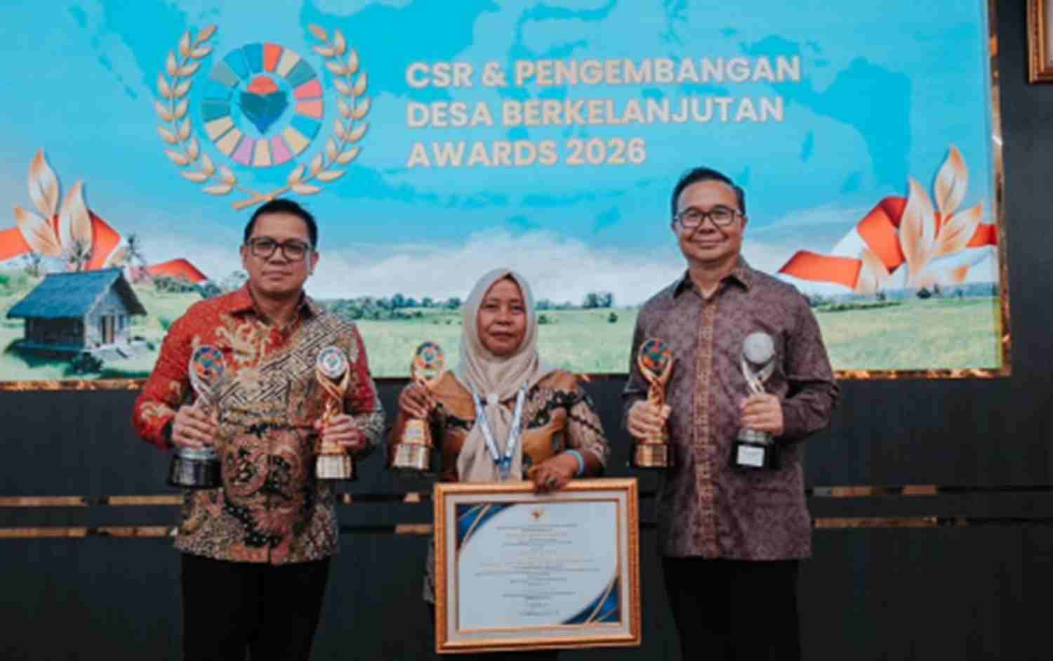 Petani Perempuan Pulau Obi Raih Penghargaan Kemendes
